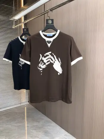 Spring and summer new fashion round neck short sleeves Replica Prada Tshirts and Polos