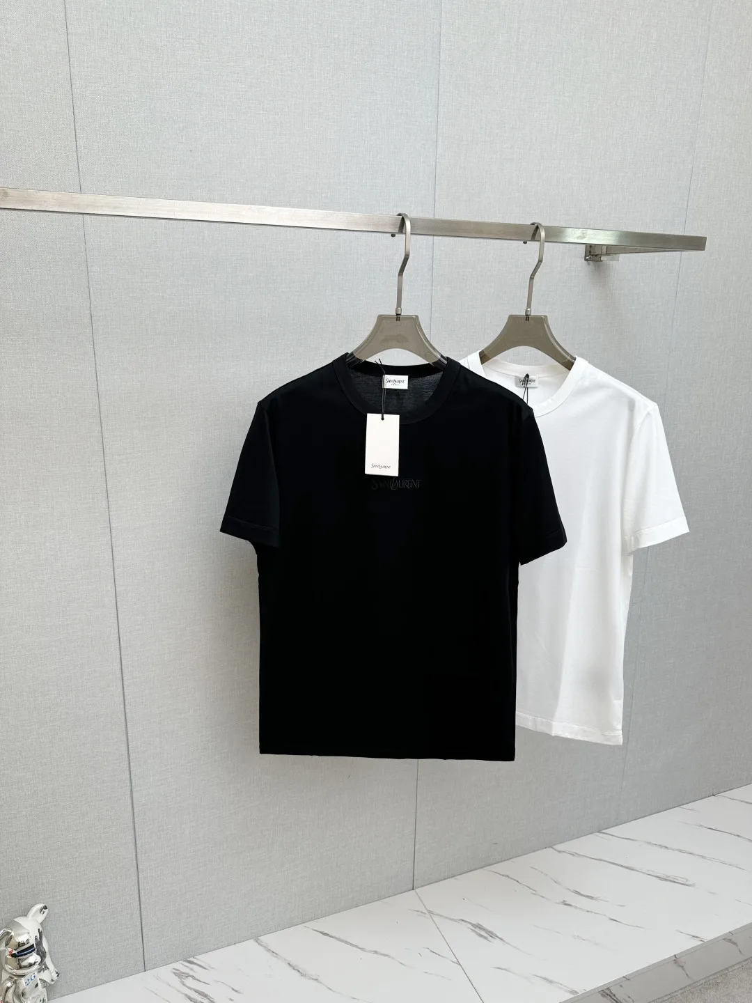SAINT LAURENT Latest short-sleeve round-neck T-shirt
