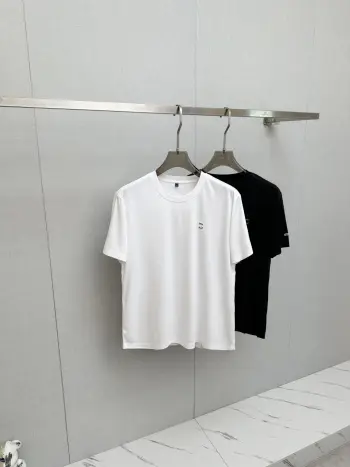Spring and summer new short-sleeve T-shirts Replica Burberry Tshirts and Polos