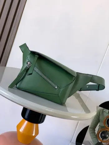 9114 Small Classic Cowhide Leather Waist Bag Waist Bag Replica Loewe belt bags