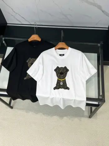 Spring and Summer New Cute Pet Short Sleeve T-Shirt Replica Fendi Tshirts and Polos