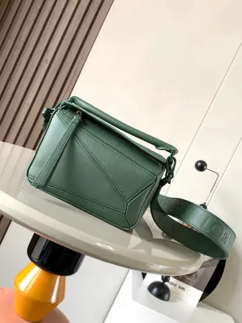 9020 geometric mini handbag women s crossbody bag Replica Loewe womens bags