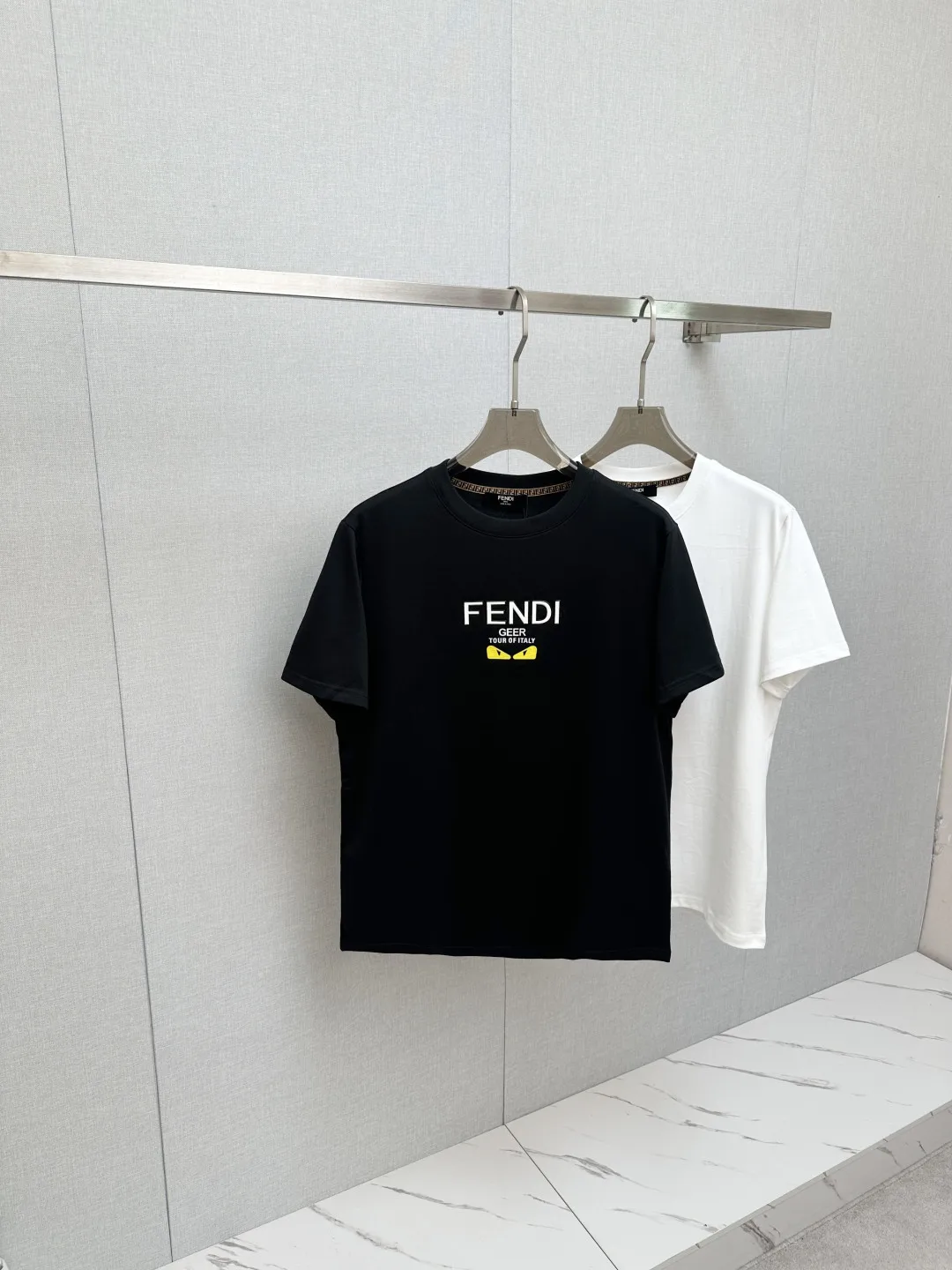 Fendi Latest short-sleeve round-neck T-shirt