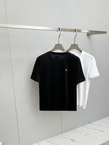 Spring and summer new short-sleeved T-shirts Replica Hermes Tshirts and Polos