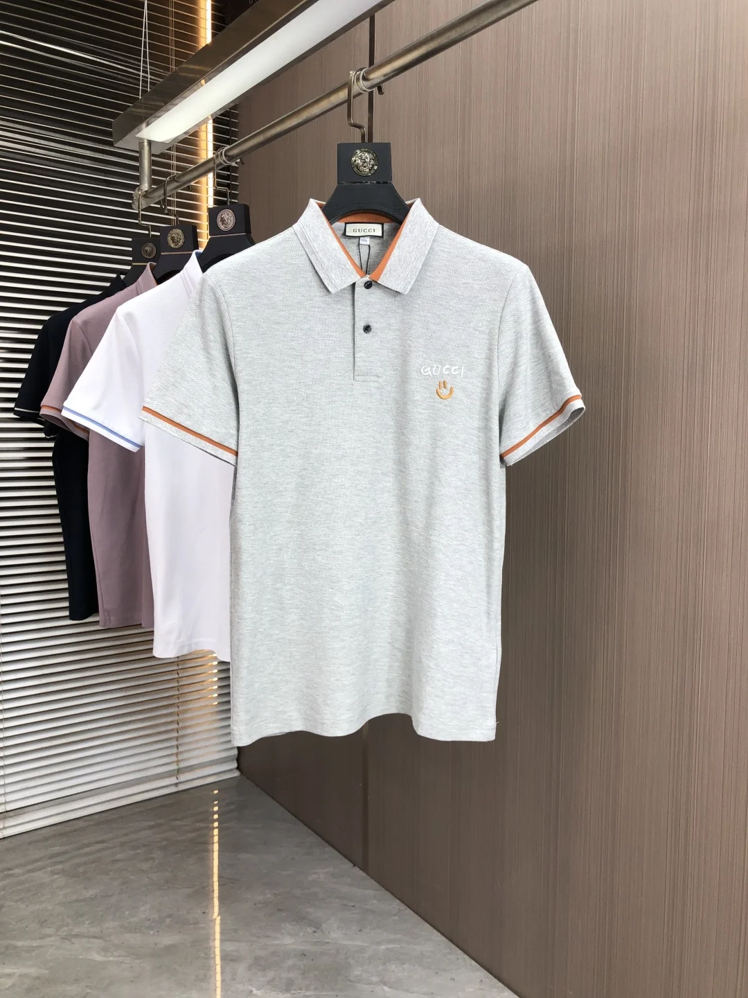 Gucci Spring and summer new men s logo short-sleeve polo shirt Gucci Spring and summer new men s logo short-sleeve polo shirt