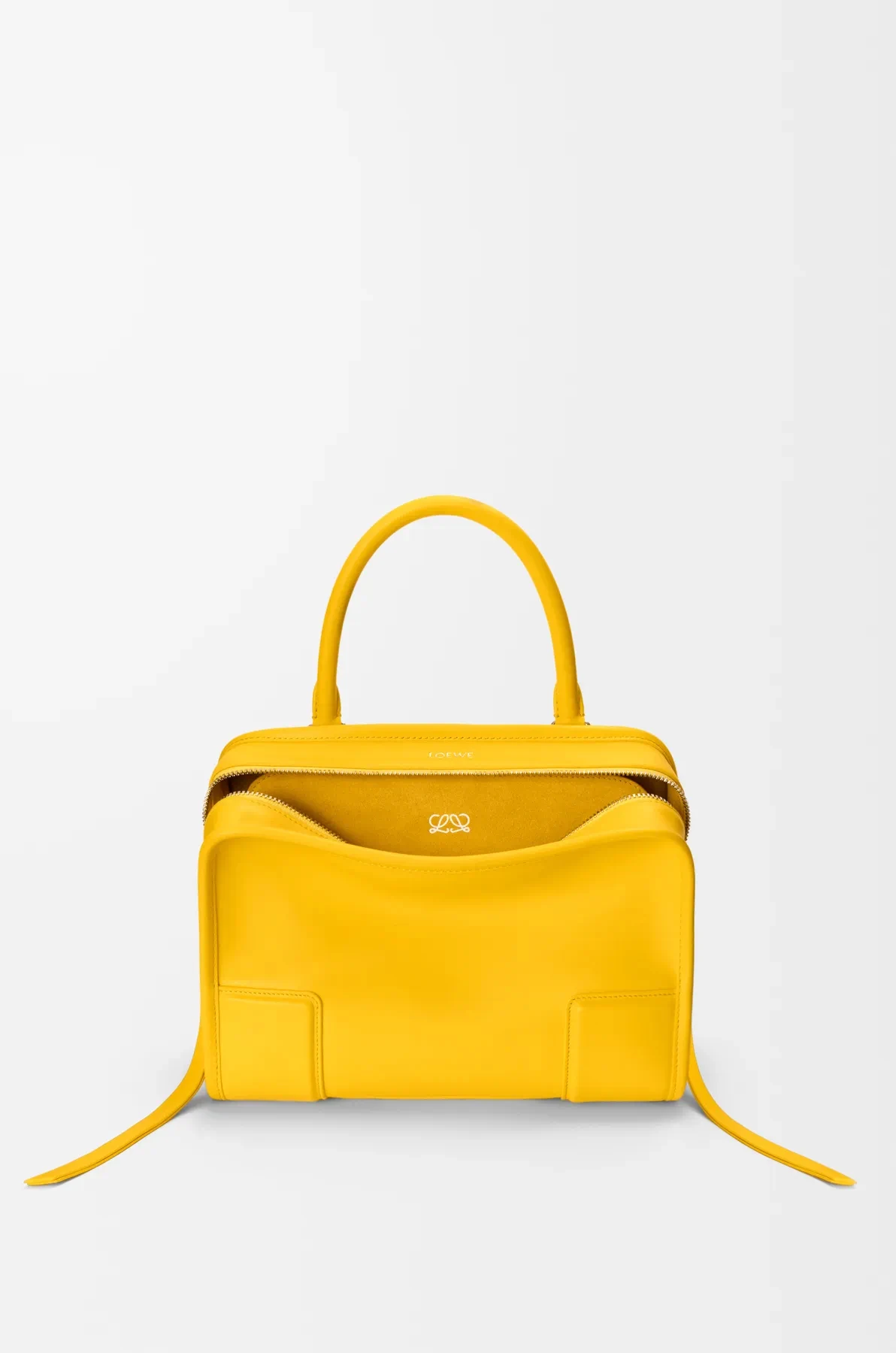 Loewe 9174 Mini Soft Cowhide Leather Handbag Women s Crossbody Bag Loewe 9174 Mini Soft Cowhide Leather Handbag Women s Crossbody Bag