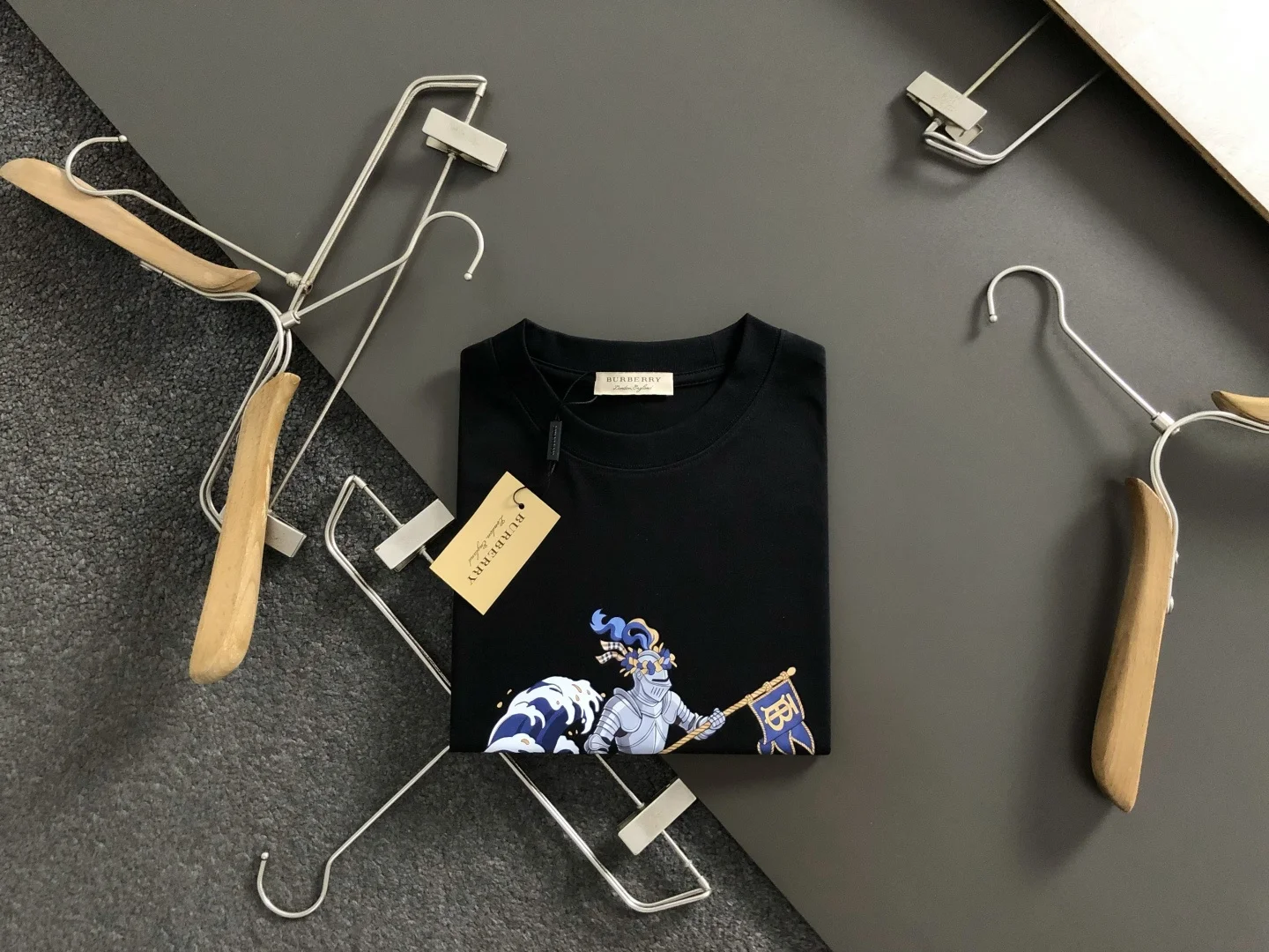 Burberry Spring and Summer Embroidered Letter Short Sleeve