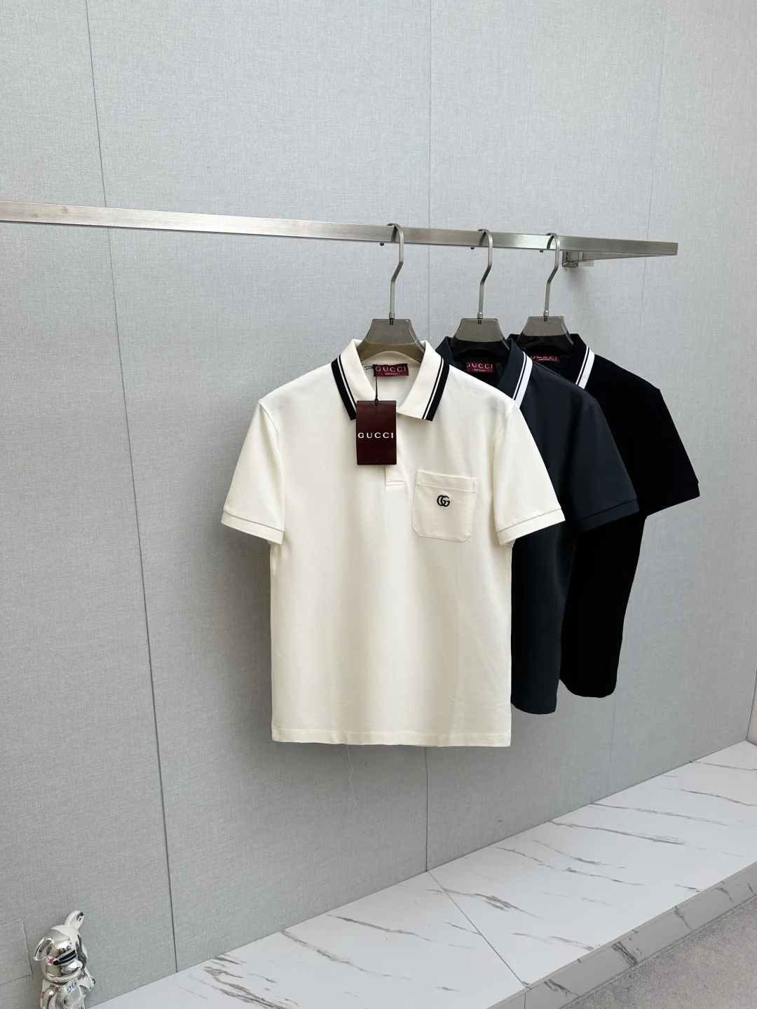 Gucci Men s Polo Shirt with Turn-down Collar and Short Sleeves