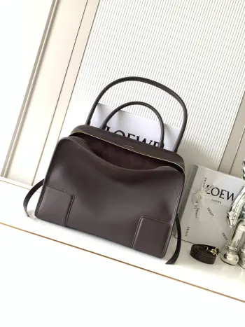 9173 Soft Cowhide Leather Handbag Women s Crossbody Bag Replica Loewe womens bags