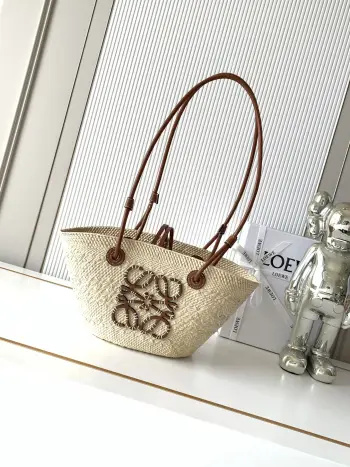 8012 Handwoven Bag Women s Crossbody Bag Replica Loewe womens bags
