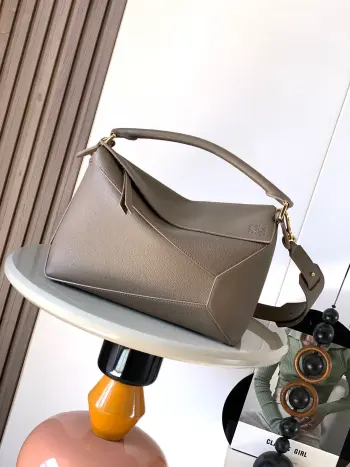 9312 Hot-selling Geometric Bag Women s Crossbody Bag Replica Loewe womens bags