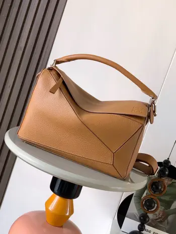 9095 Long Rectangular Shaped Handbag Women s Crossbody Bag Replica Loewe womens bags