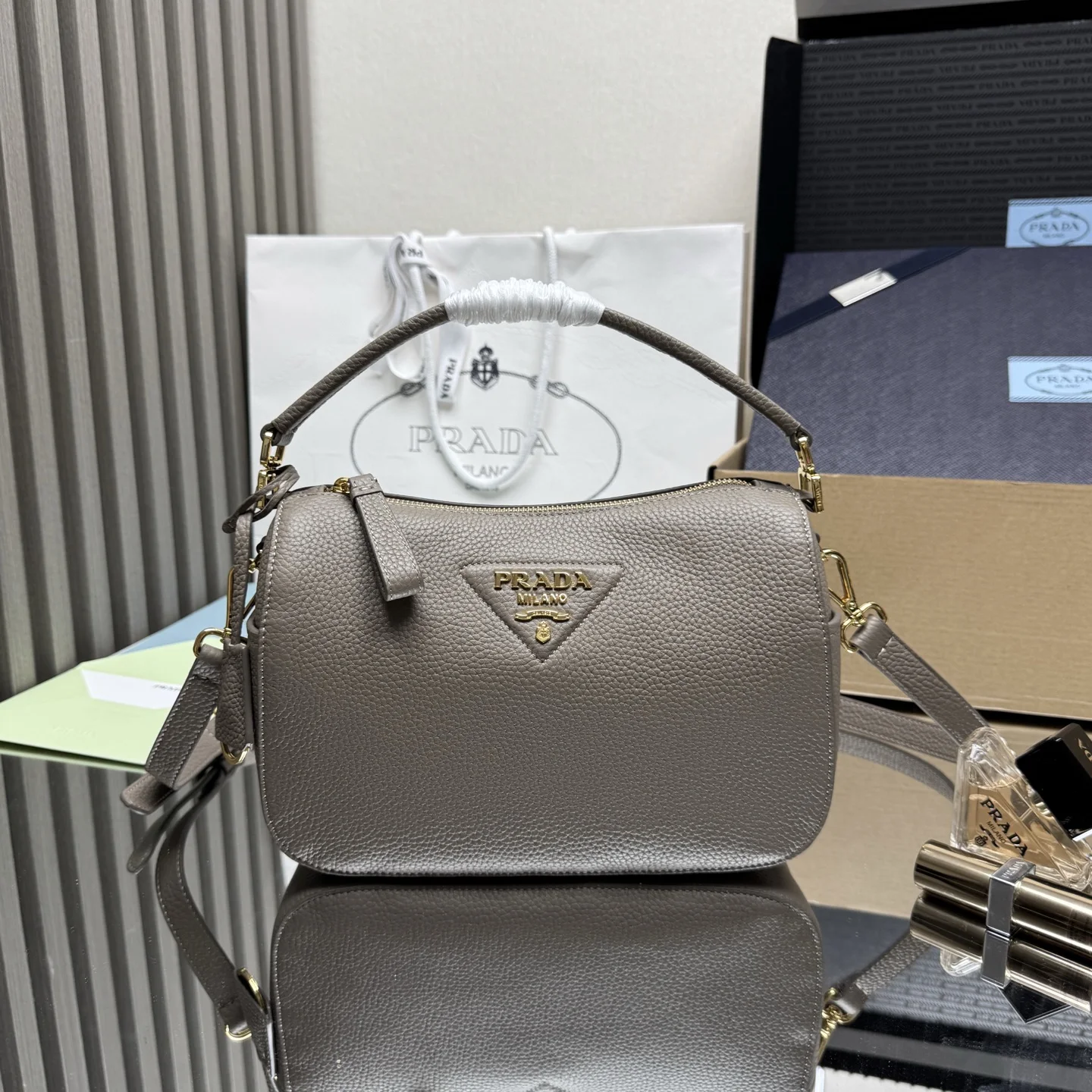 Prada 1BC277 Lychee Pattern Handbag Women s Crossbody Bag