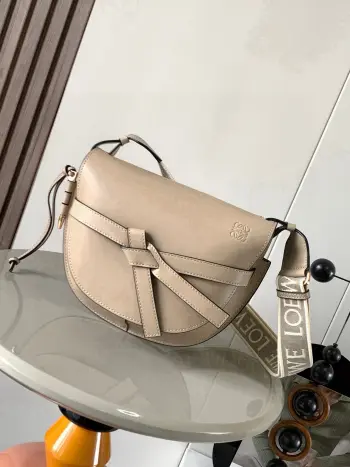 9004 Letter Wide Shoulder Strap Saddle Bag Women s Crossbody Bag Replica Loewe womens bags