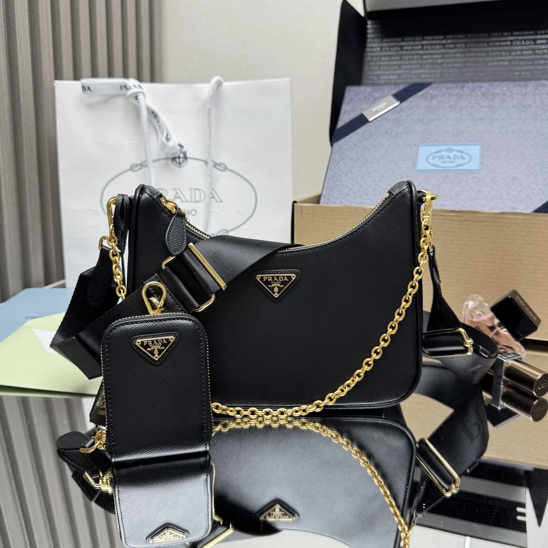 Prada 1BC204 Plain Leather Underarm Bag Women s Crossbody Bag Prada 1BC204 Plain Leather Underarm Bag Women s Crossbody Bag