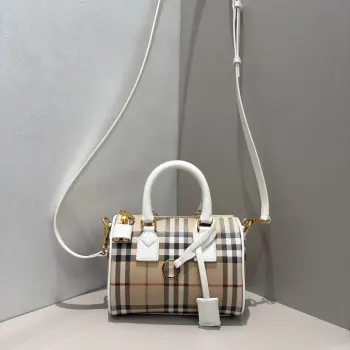 4962 Boston handbag women s crossbody bag Replica Burberry womens bags