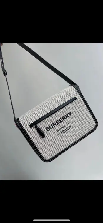 0361 Canvas Splicing Messenger Bag Men s Crossbody Bag Replica Burberry mens bags