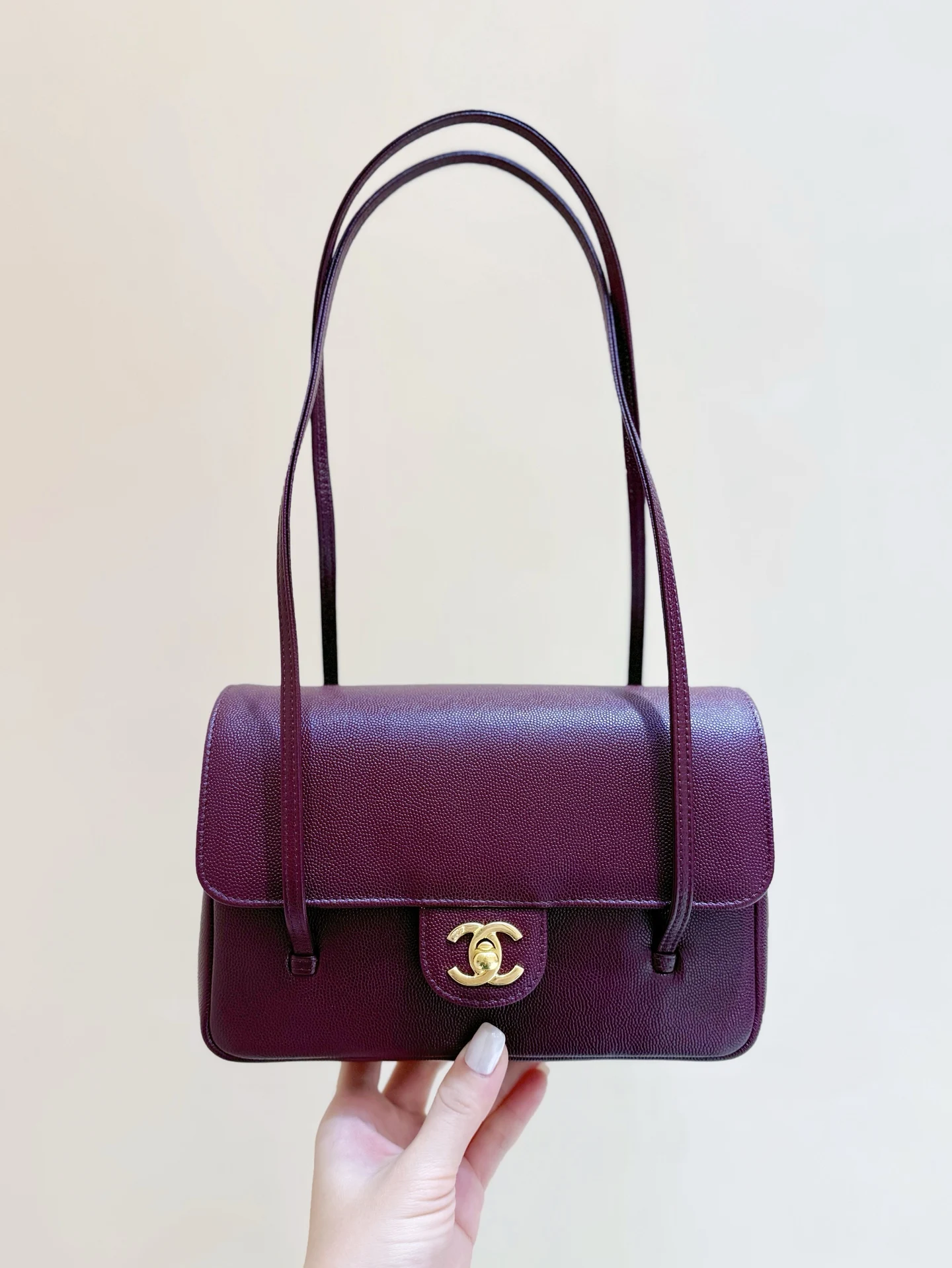 Chanel AS6130 Cowhide Bag King Women s Shoulder Bag Chanel AS6130 Cowhide Bag King Women s Shoulder Bag