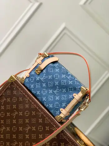 M27450 Medium Pattern Handbag Women s Crossbody Bag Replica Louis Vuitton womens bags