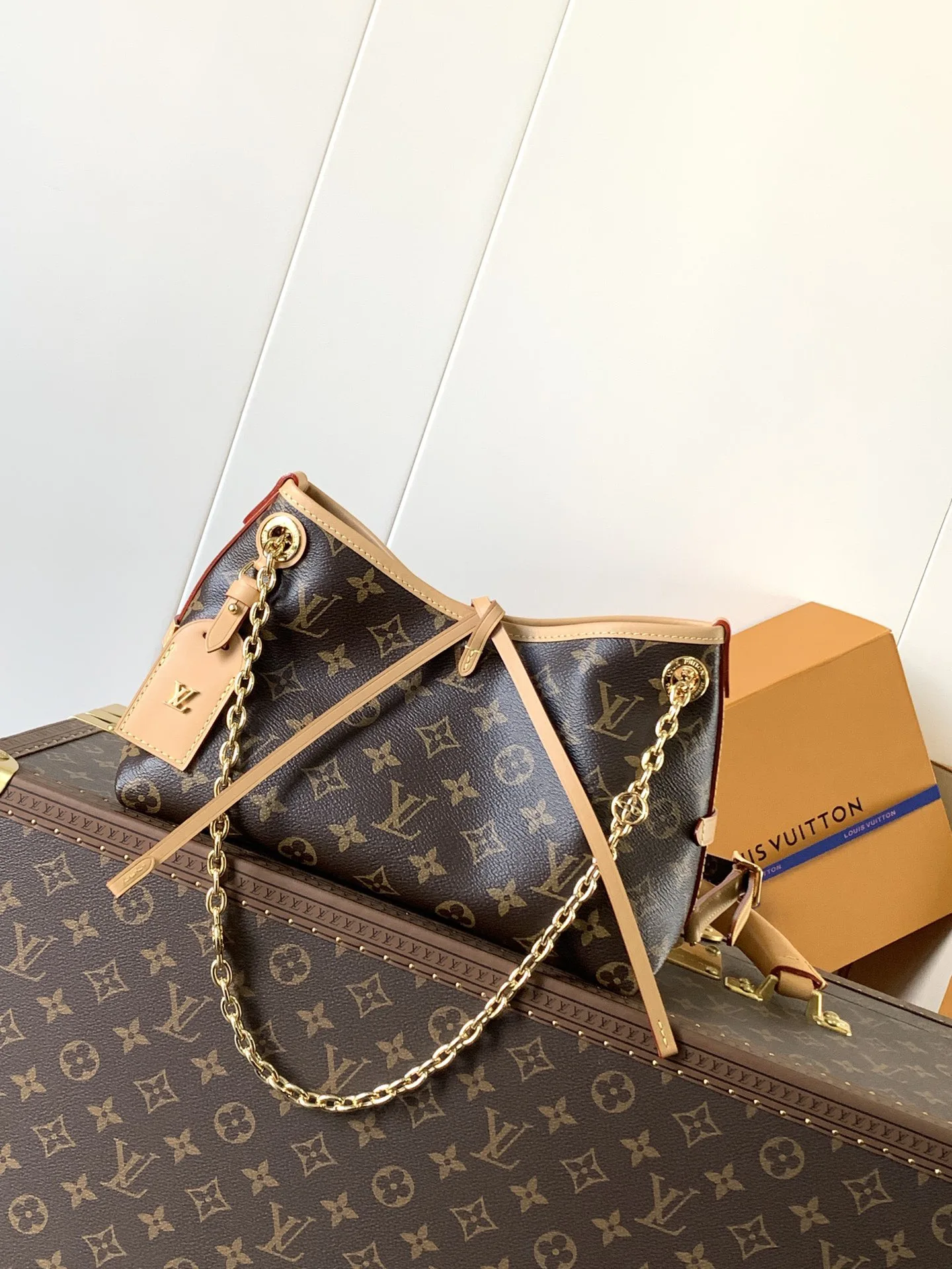 Louis Vuitton M13014 Canvas Handbag Women s Crossbody Bag Louis Vuitton M13014 Canvas Handbag Women s Crossbody Bag