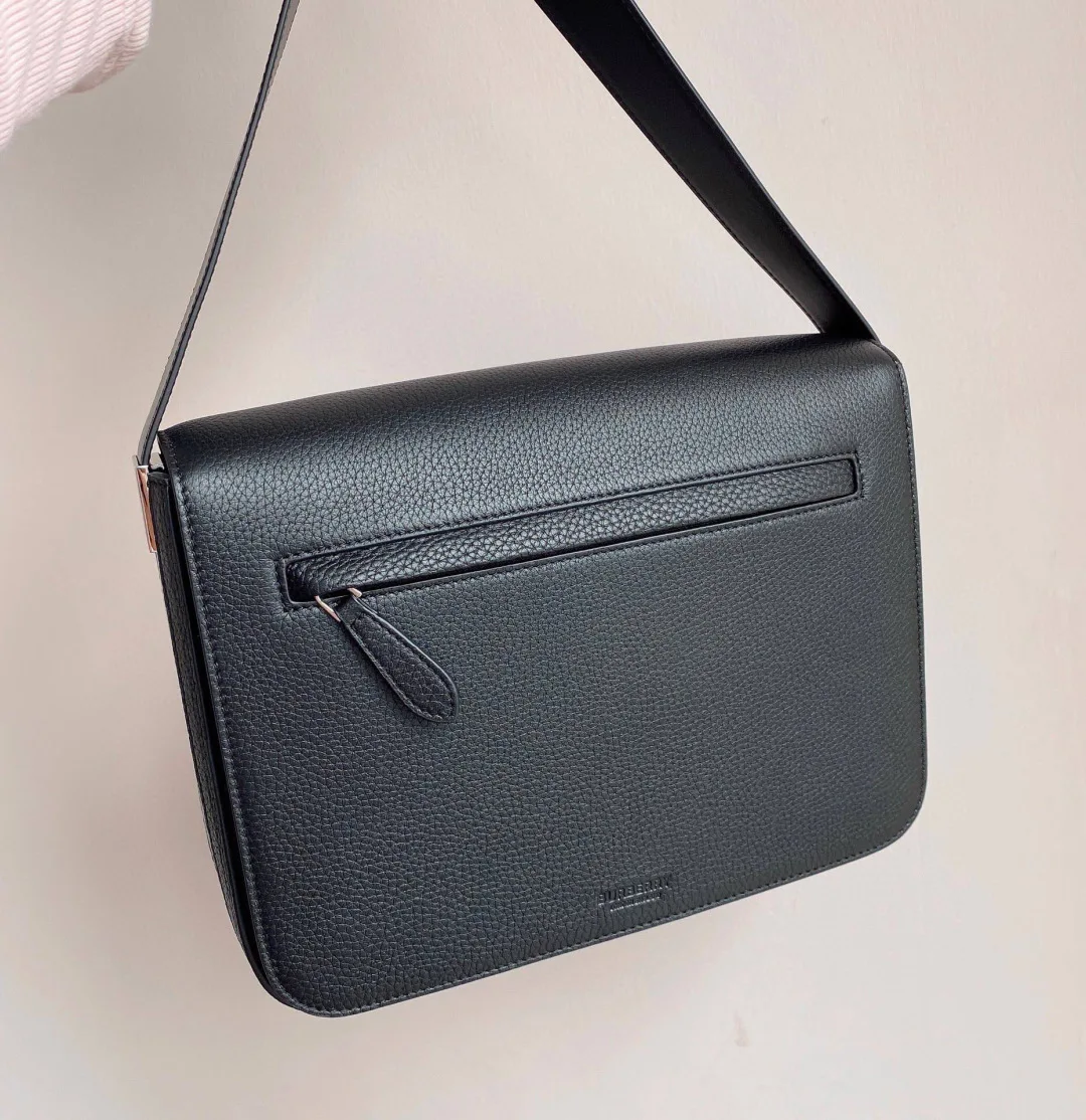 Burberry 0361 Tanned Grain Leather Handbag Men s Crossbody Bag Burberry 0361 Tanned Grain Leather Handbag Men s Crossbody Bag
