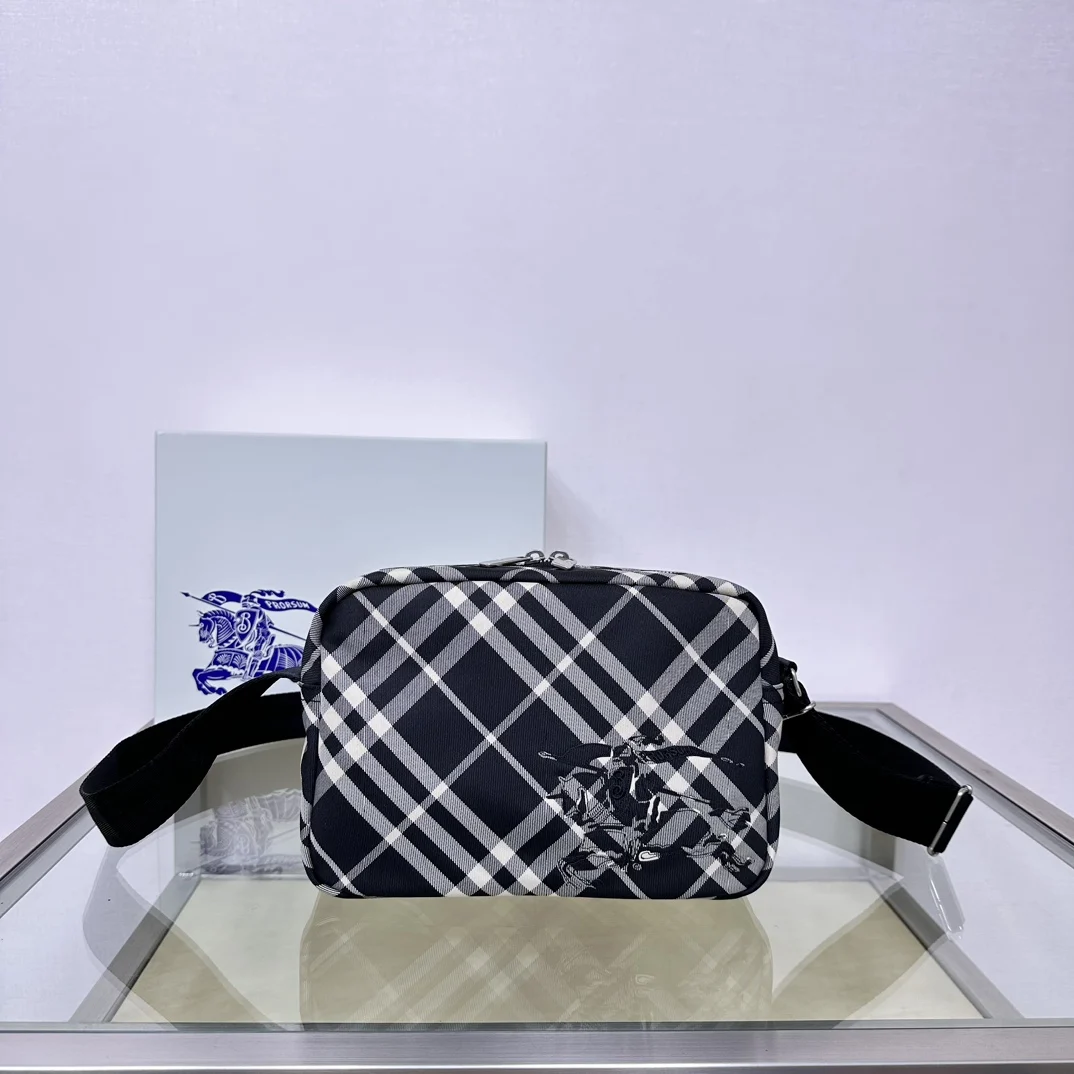 Burberry 3201 Plaid Equestrian Backpack Men s Crossbody Bag