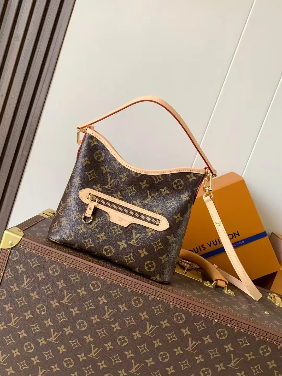 Louis Vuitton M28423 Pattern Coated Canvas Tote Bag Women s Crossbody Bag Louis Vuitton M28423 Pattern Coated Canvas Tote Bag Women s Crossbody Bag