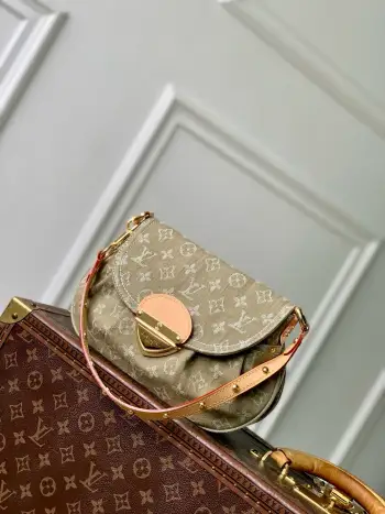 M46829 Cotton Yarn Canvas Handbag Women s Shoulder Bag Replica Louis Vuitton womens bags