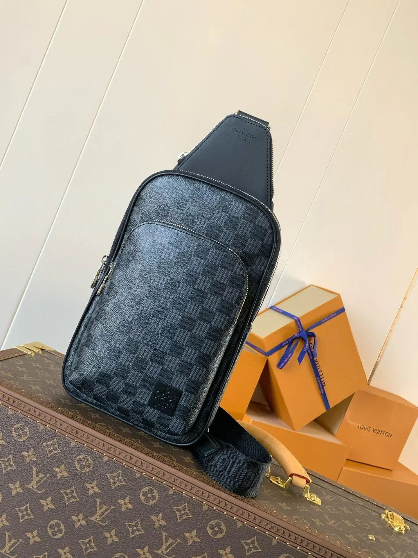 Louis Vuitton N45302 Small Shoulder Bag Backpack Louis Vuitton N45302 Small Shoulder Bag Backpack