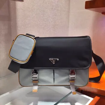 2VD768B Nylon Flap Handbag Men s Crossbody Bag Replica Prada mens bags