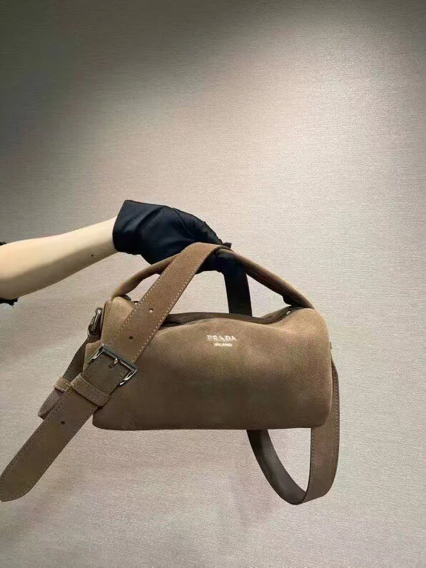 Prada 2VH188 Boston Handbag Men s Crossbody Bag Prada 2VH188 Boston Handbag Men s Crossbody Bag