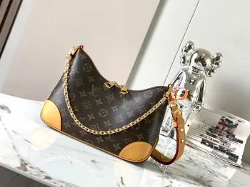 M45832 All-Steel Hardware Handbag Women s Crossbody Bag Replica Louis Vuitton womens bags