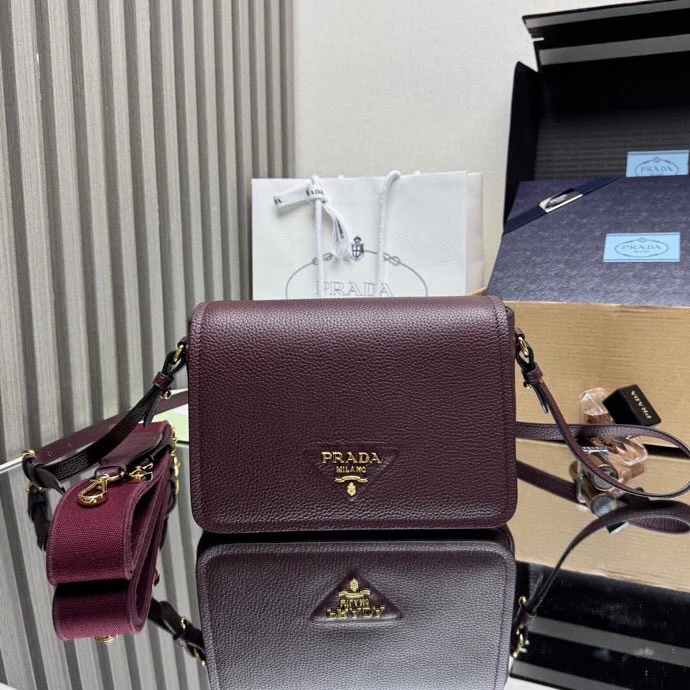 Prada 1BD314 Versatile Handbag Women s Crossbody Bag Prada 1BD314 Versatile Handbag Women s Crossbody Bag