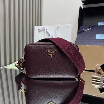 1BH082 Versatile Handbag Women s Crossbody Bag Replica Prada womens bags