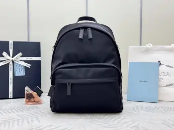 2VZ066 Nylon Shoulder Strap Backpack Backpack Replica Prada backpacks