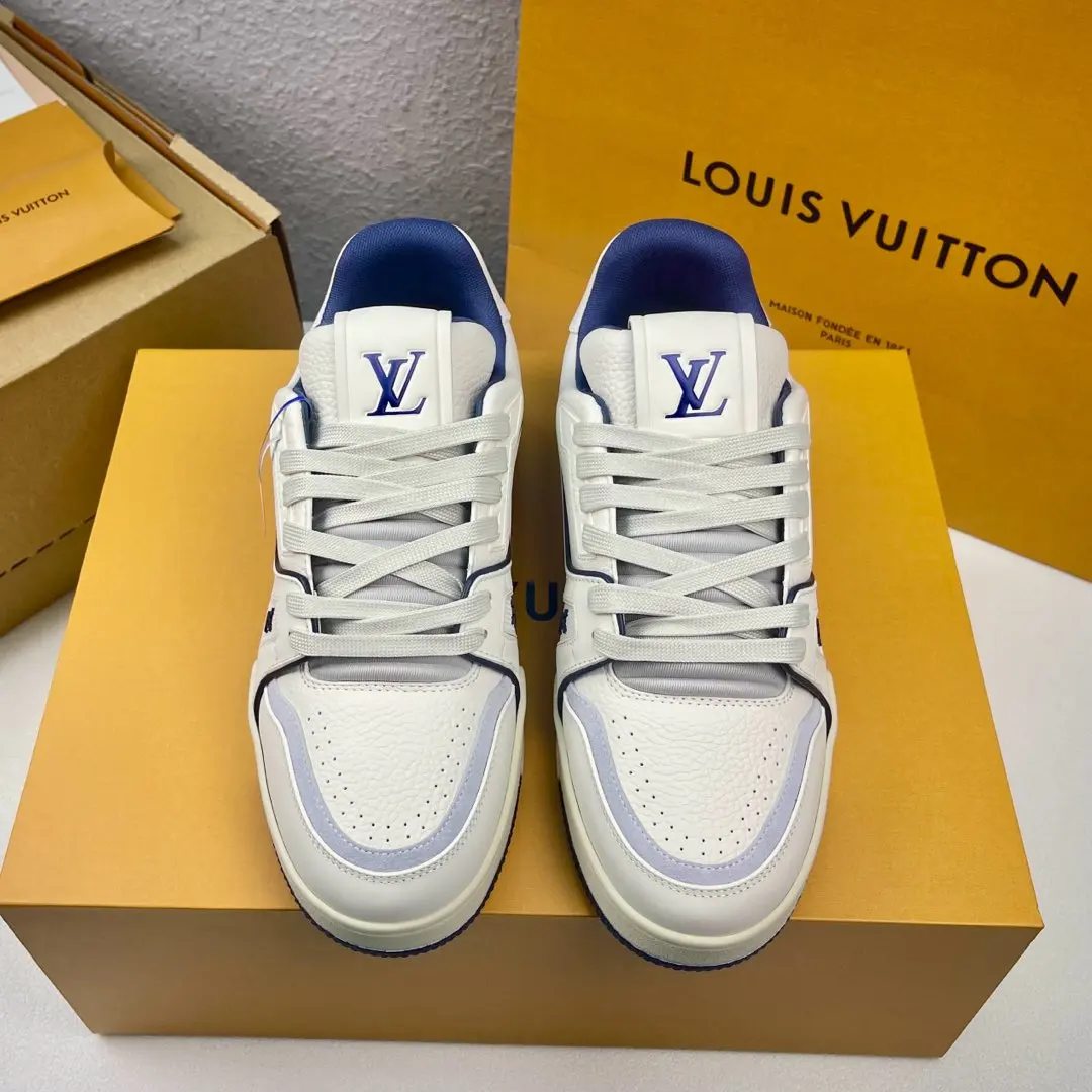 Louis Vuitton Low-top fashionable sneakers, couple s sports shoes Louis Vuitton Low-top fashionable sneakers, couple s sports shoes