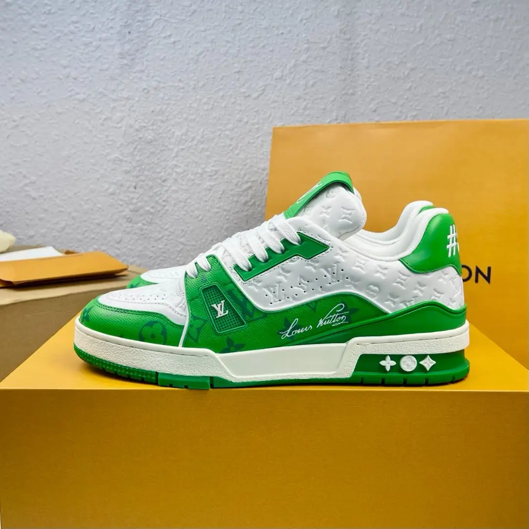 Louis Vuitton Low-top fashion sneakers men s sports shoes Louis Vuitton Low-top fashion sneakers men s sports shoes