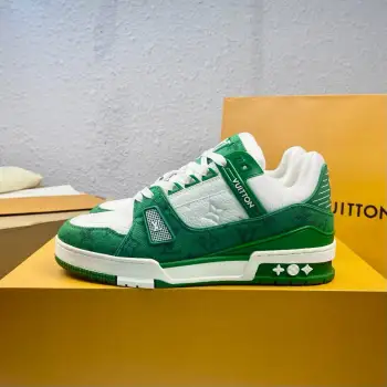 Low-top fashion sneakers men s sports shoes Replica Louis Vuitton Mens Sneakers