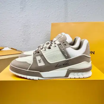 Low-top fashionable sneakers, couple s sports shoes Replica Louis Vuitton Mens Sneakers