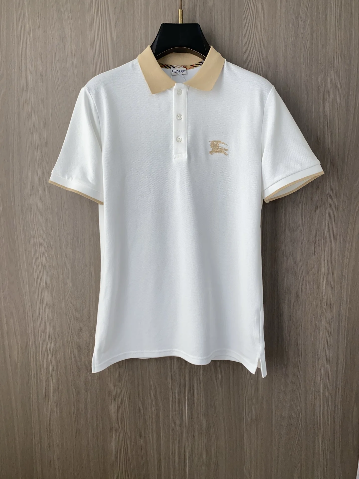Burberry Spring and Summer New Fine Stripe Pique Business Polo Burberry Spring and Summer New Fine Stripe Pique Business Polo