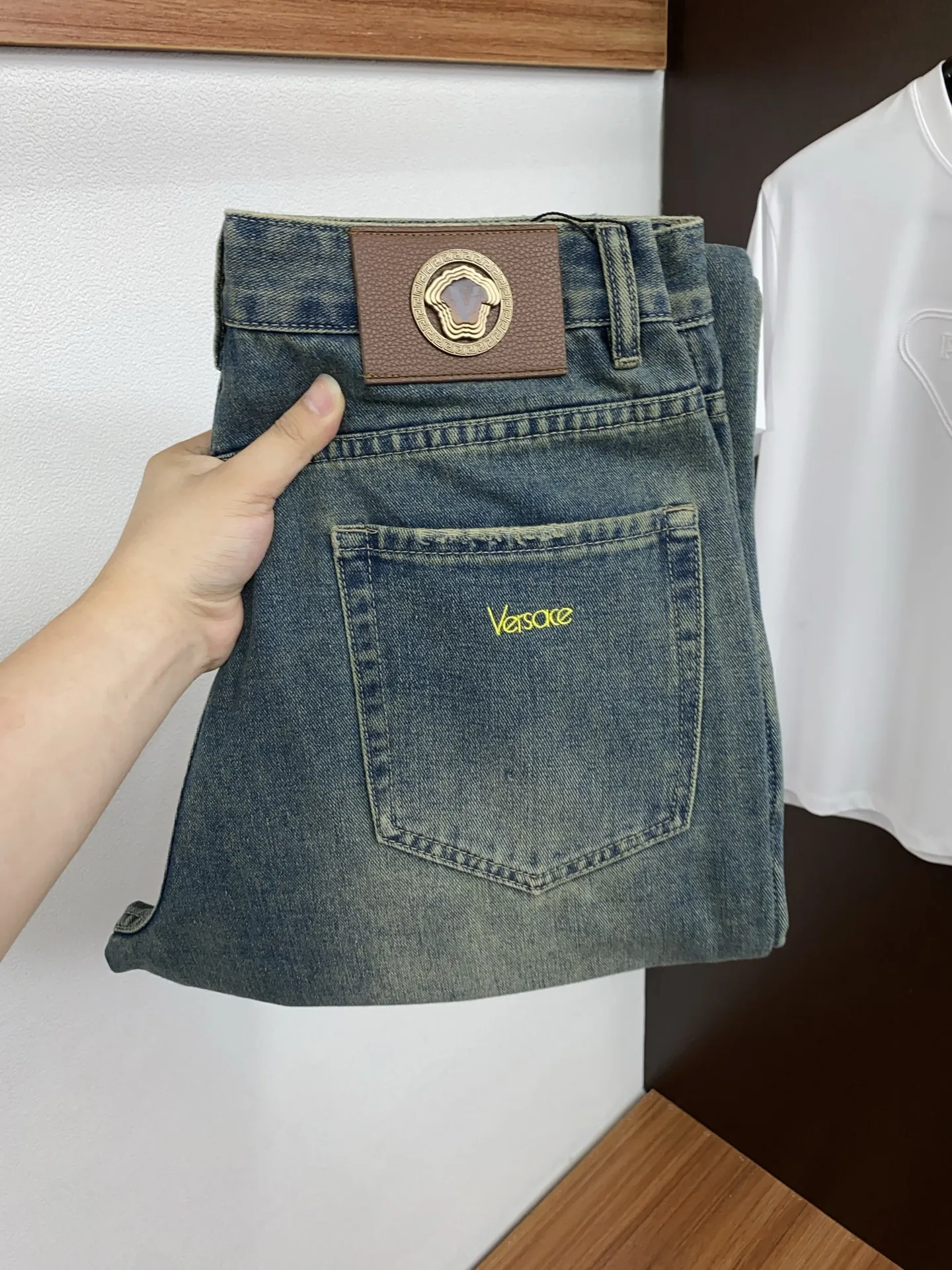 Versace Early spring latest style jeans Versace Early spring latest style jeans