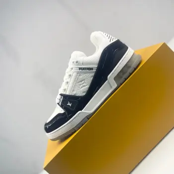 Low-top fashionable sports shoes men s sports shoes Replica Louis Vuitton Mens Sneakers