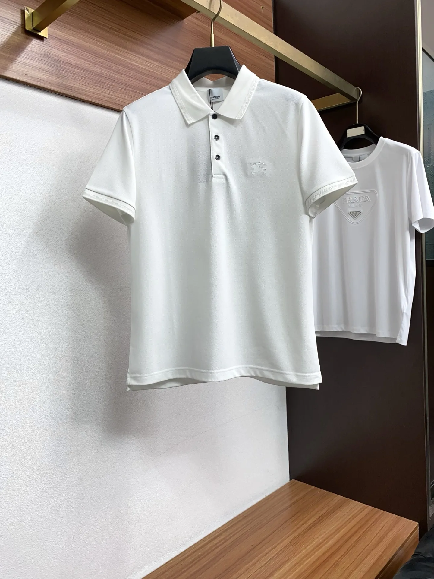 Burberry Spring and Summer New Fine Stripe Pique Business Polo Burberry Spring and Summer New Fine Stripe Pique Business Polo