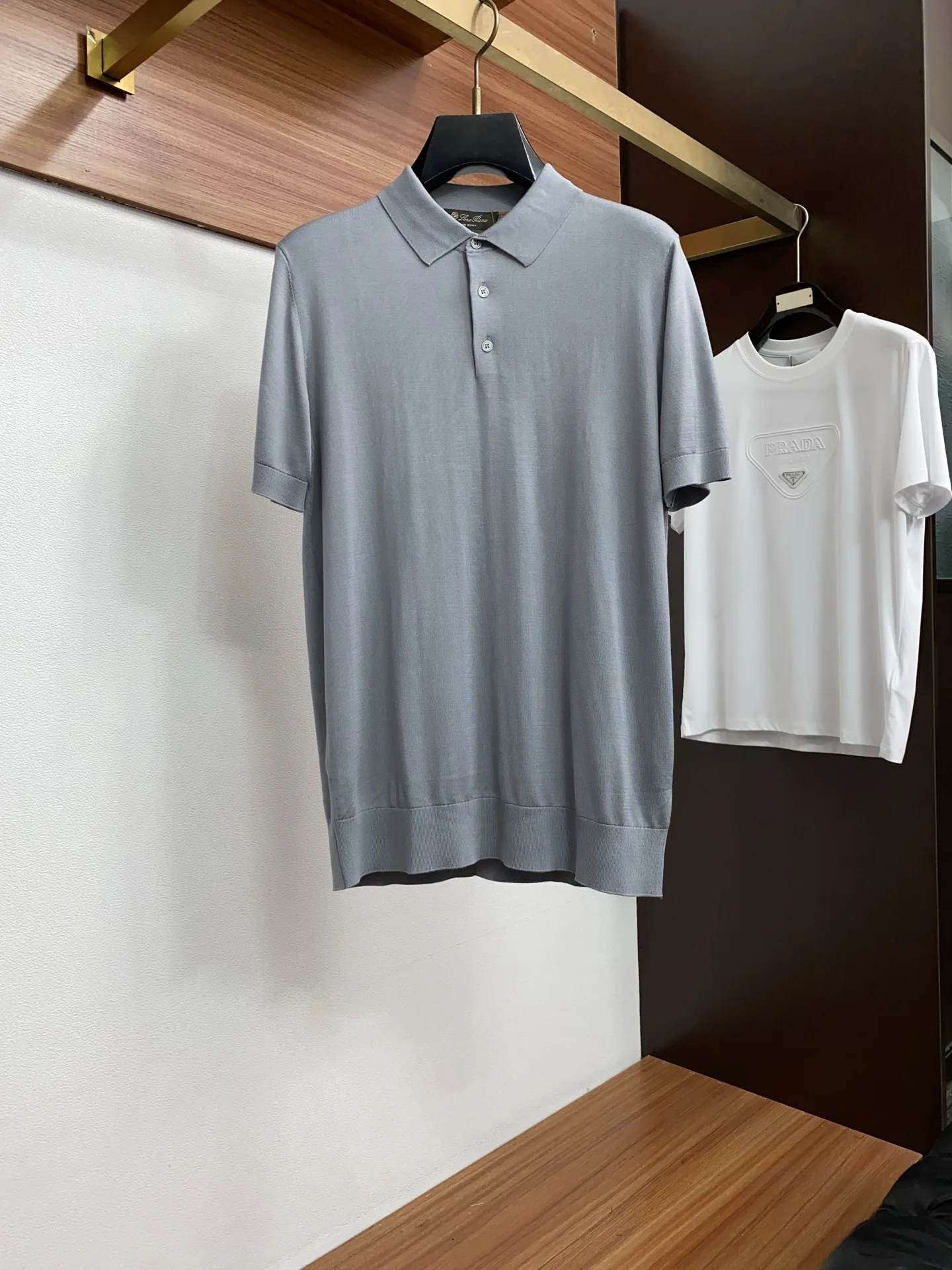 Loro Piana Polo short-sleeve T-shirt with a lapel knit design Loro Piana Polo short-sleeve T-shirt with a lapel knit design