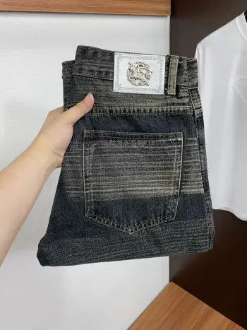 Early spring latest style jeans Replica Burberry Jeans