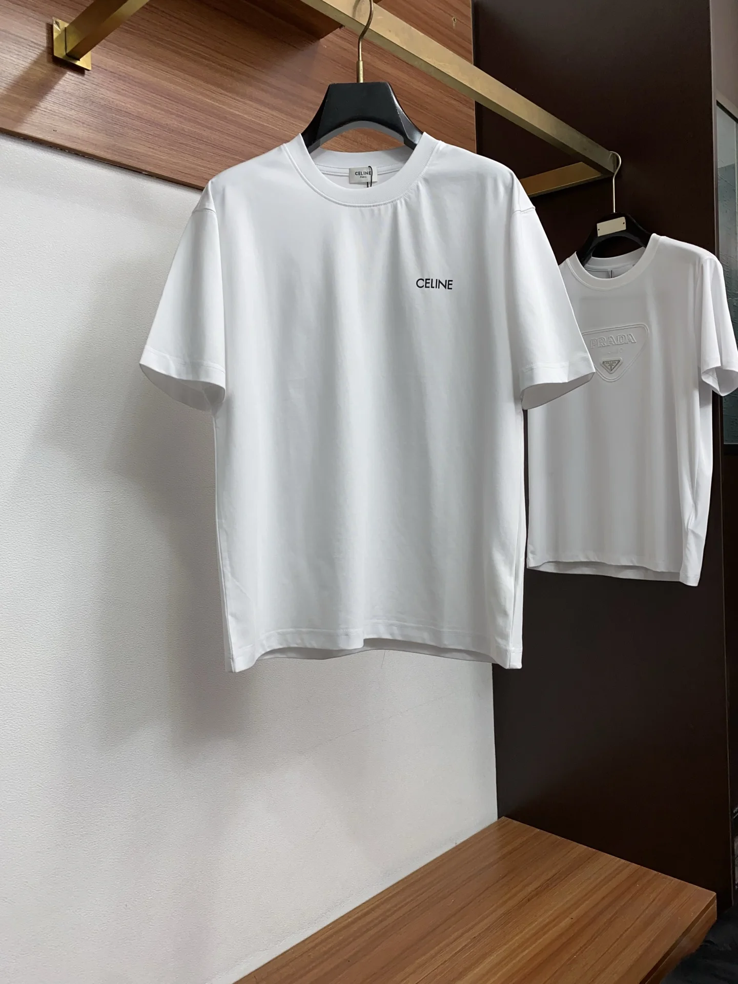 Celine 100% Cotton Loose Fit Round Neck Men s Short Sleeve T-Shirt Celine 100% Cotton Loose Fit Round Neck Men s Short Sleeve T-Shirt