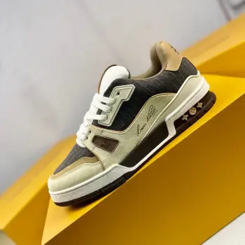 Low-top fashionable sports shoes men s sports shoes Replica Louis Vuitton Mens Sneakers