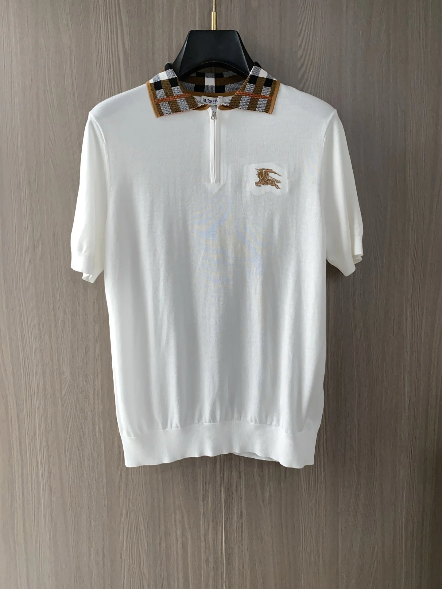 Burberry Spring and Summer New Fine Stripe Pique Business Polo Burberry Spring and Summer New Fine Stripe Pique Business Polo