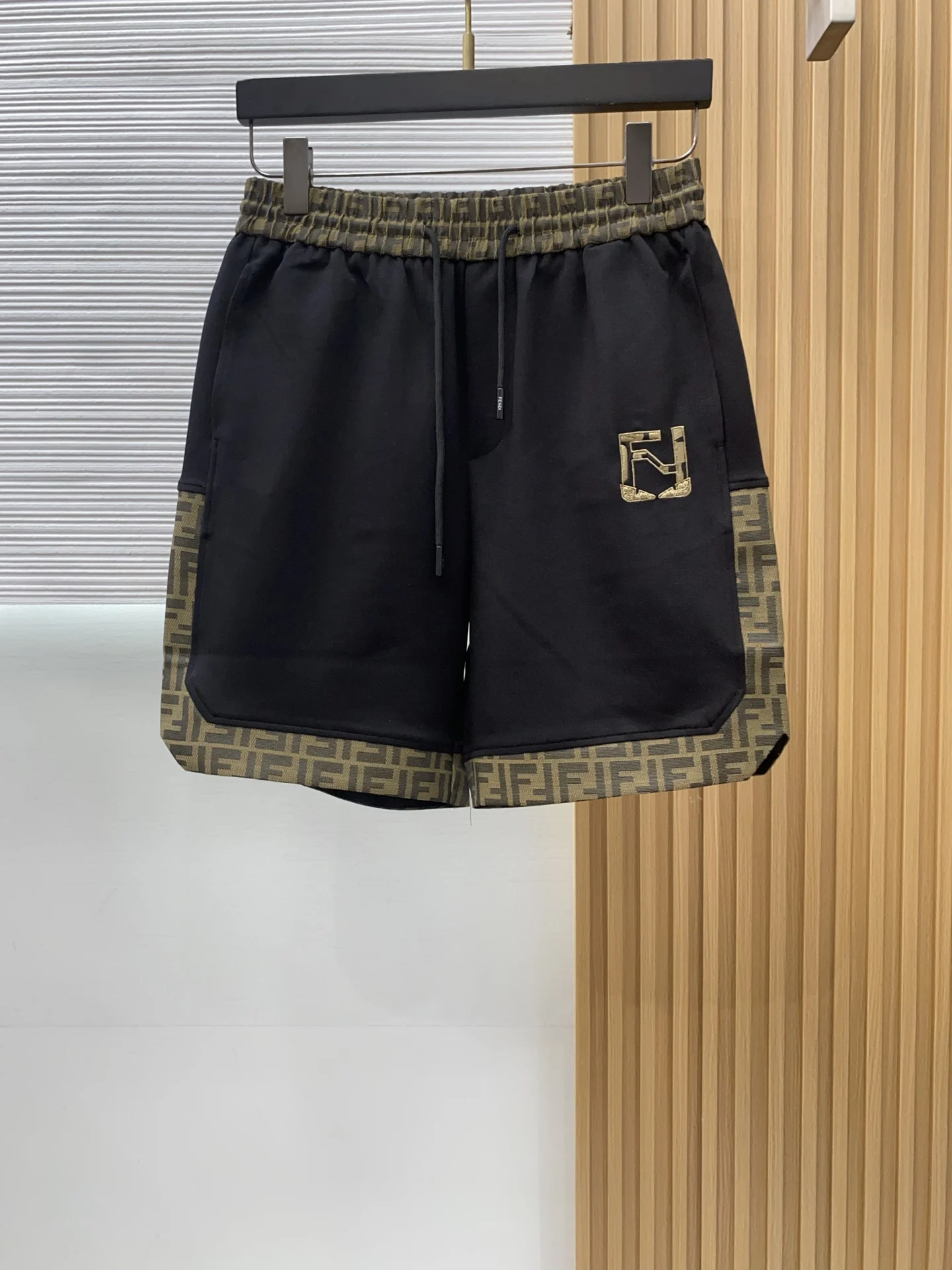 Fendi 2026 Early Spring Latest Style Denim Shorts Fendi 2026 Early Spring Latest Style Denim Shorts
