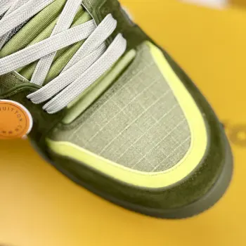 Low-top fashionable sports shoes men s sports shoes Replica Louis Vuitton Mens Sneakers